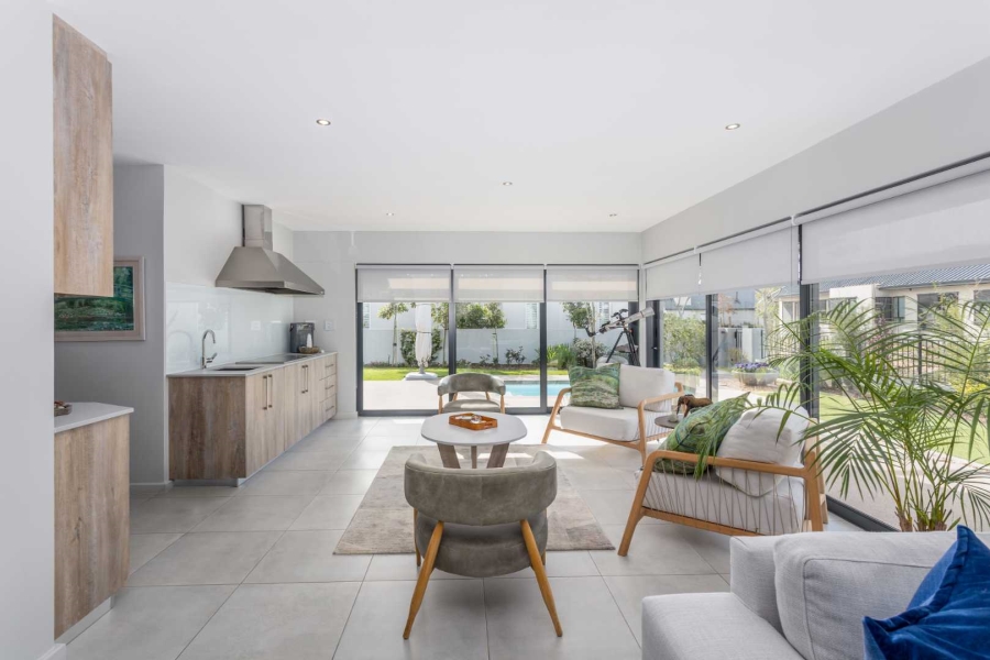 4 Bedroom Property for Sale in Val De Vie Estate Western Cape
